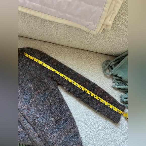 Vintage Long Wool Cardigan Pockets Made in Hong Kong Cozy - Picture 4 of 8